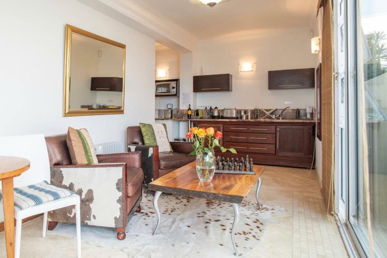 Bantry Beach Luxury Suites 开普敦 外观 照片