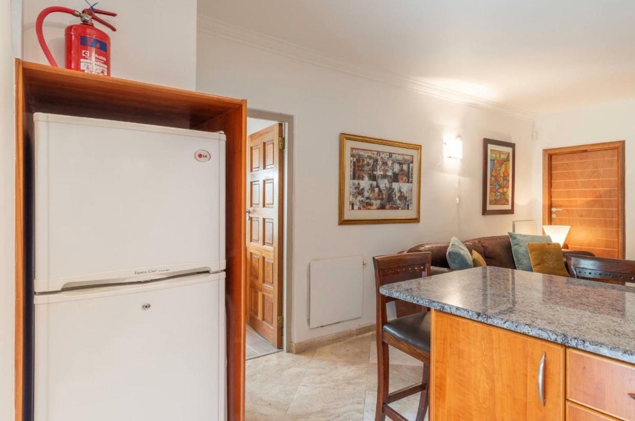 Bantry Beach Luxury Suites 开普敦 外观 照片